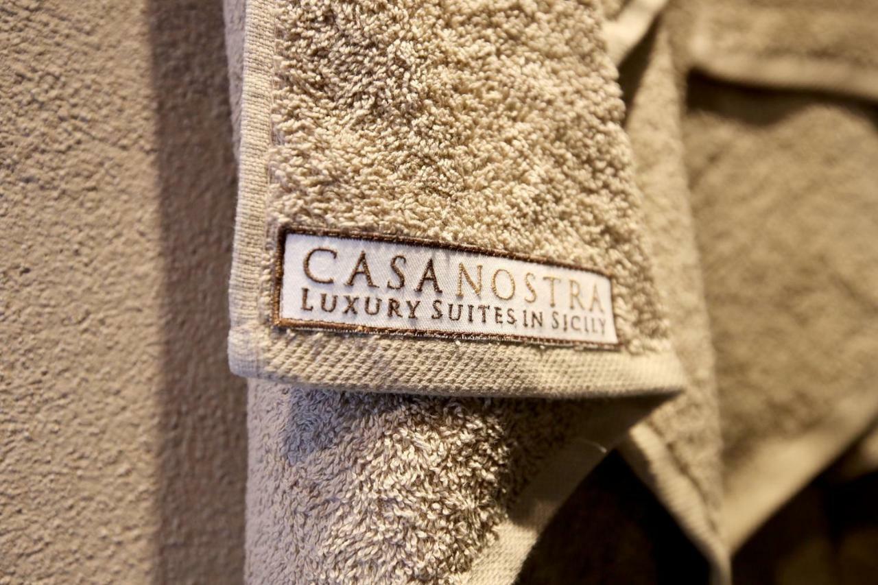 Casa Nostra Luxury Suites Palermo Exterior foto